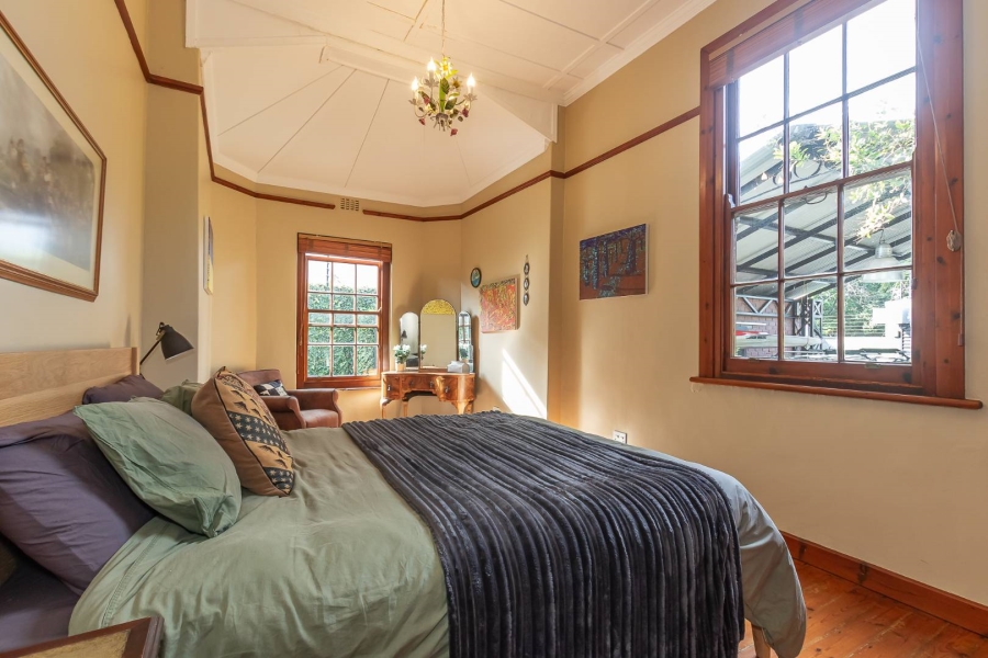 6 Bedroom Property for Sale in Newlands Western Cape